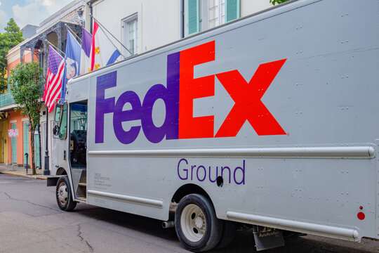 FedEx – Company Analysis, Net worth, History, Success, Yearly Revenue